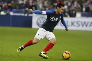 队报：托万时隔6年再入法国名单，若获得出场机会将创造一项记录